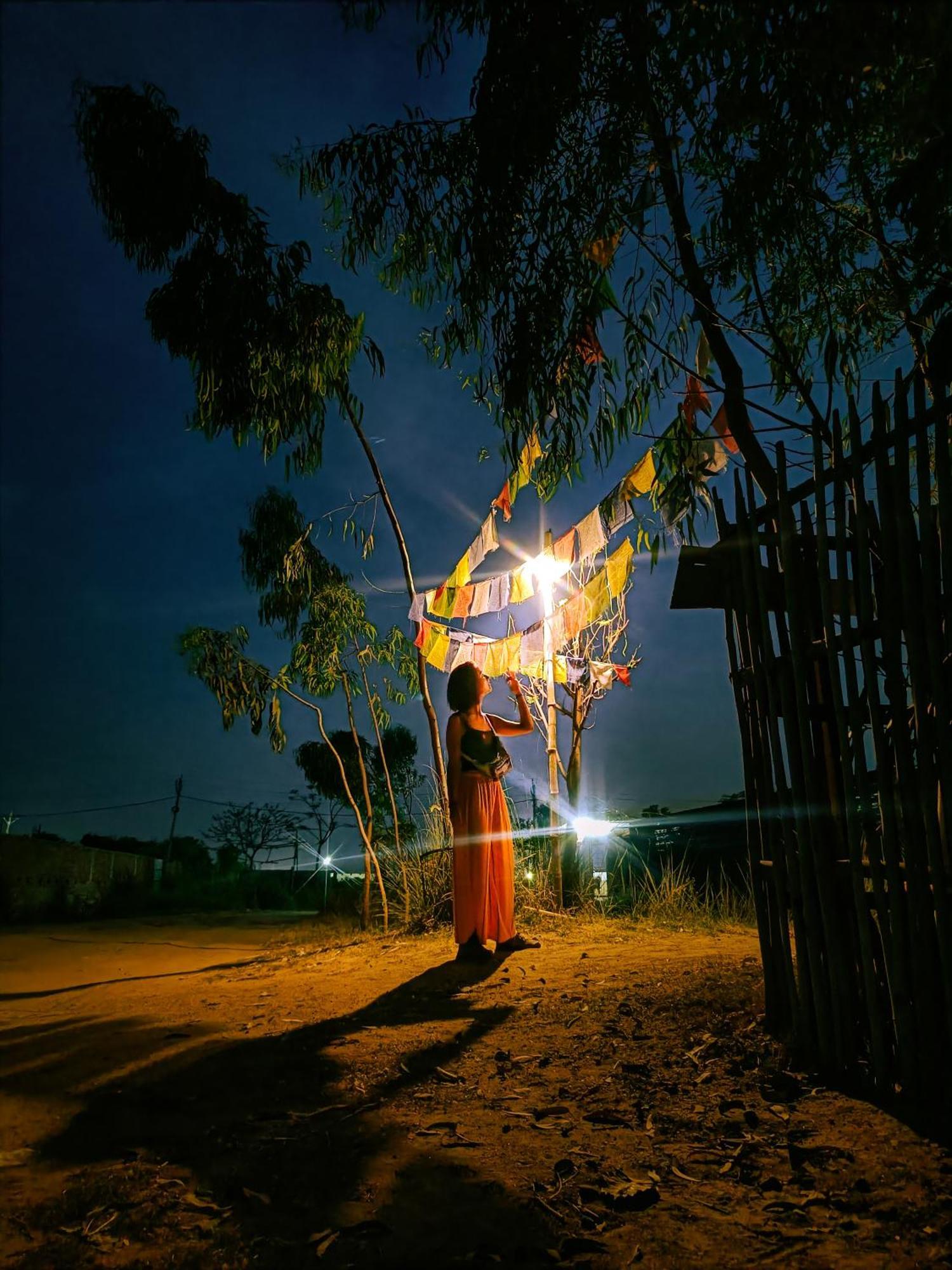 Housetale- A Traveller'S Home พุทธคยา ภายนอก รูปภาพ