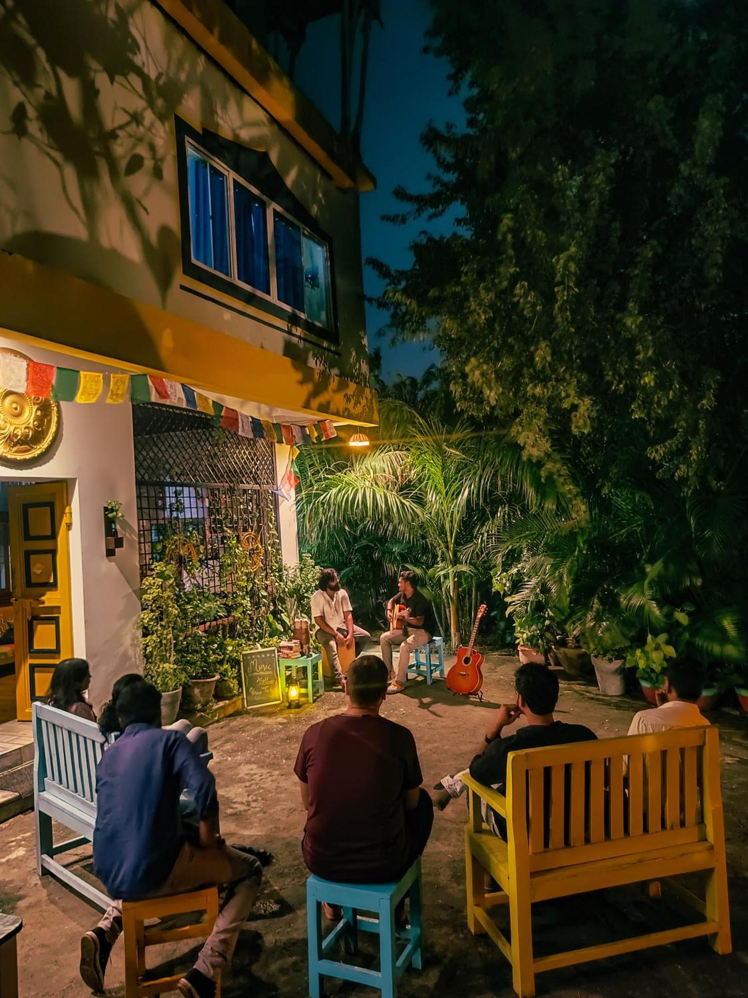 Housetale- A Traveller'S Home พุทธคยา ภายนอก รูปภาพ