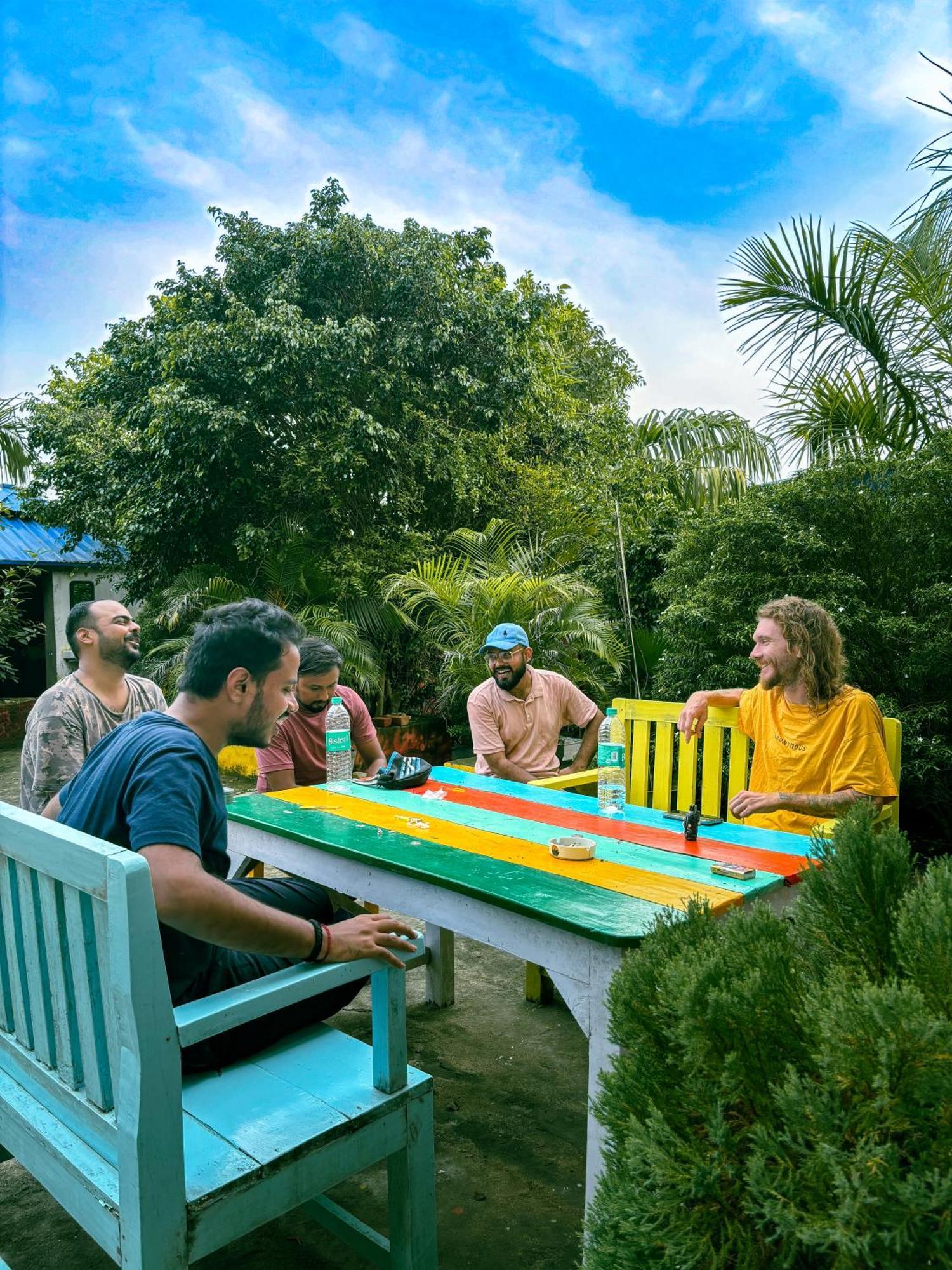 Housetale- A Traveller'S Home พุทธคยา ภายนอก รูปภาพ
