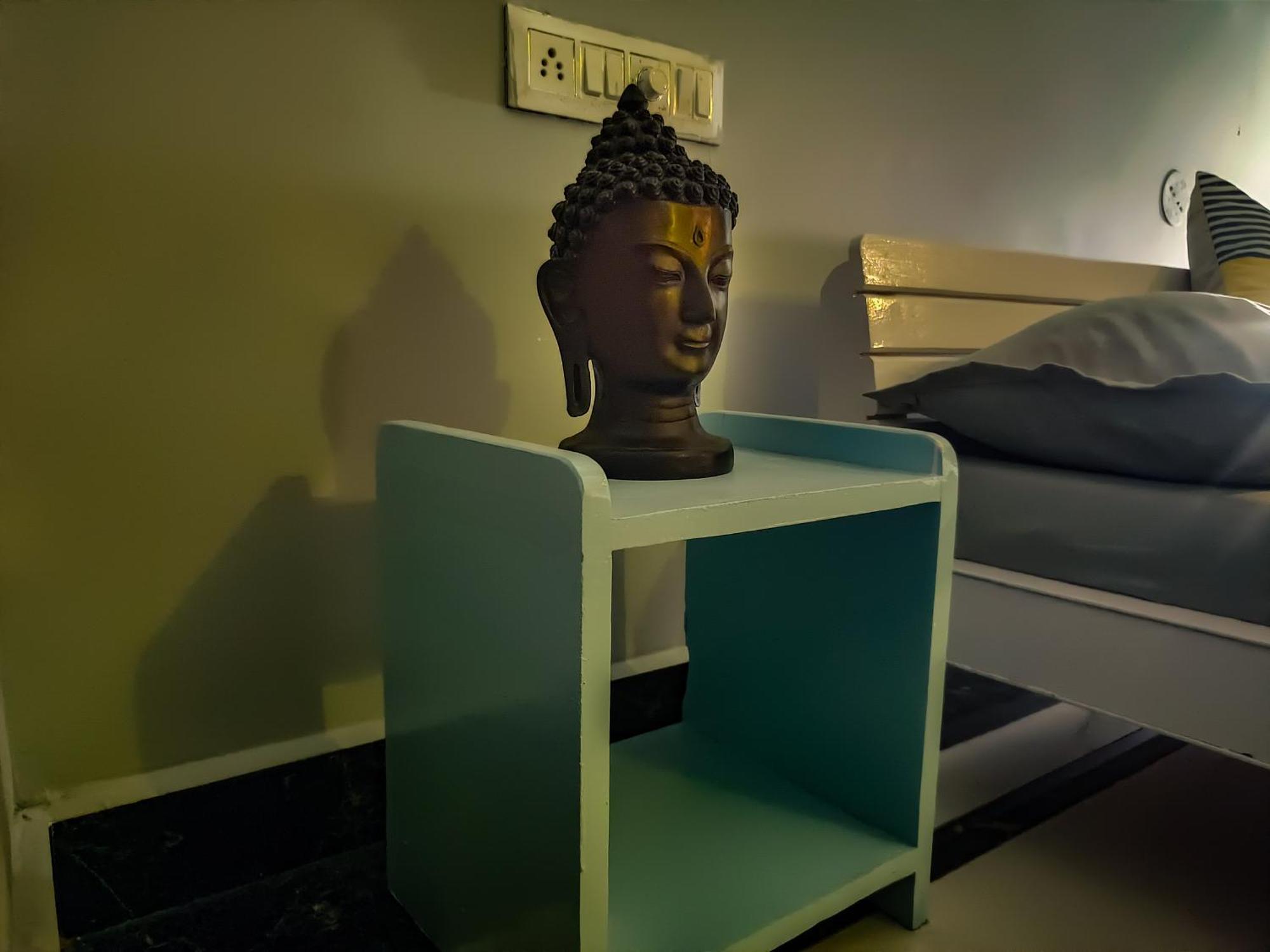 Housetale- A Traveller'S Home พุทธคยา ห้อง รูปภาพ