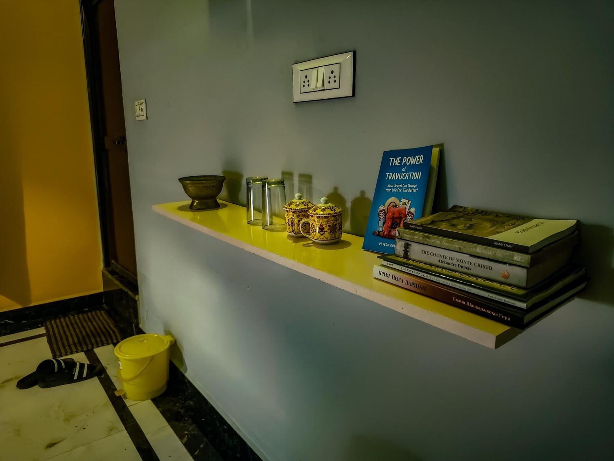 Housetale- A Traveller'S Home พุทธคยา ห้อง รูปภาพ