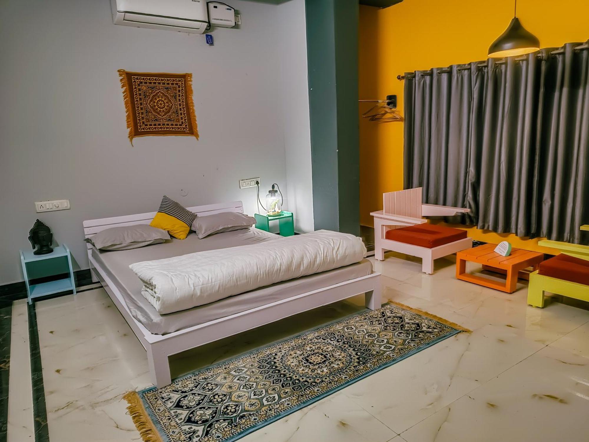 Housetale- A Traveller'S Home พุทธคยา ห้อง รูปภาพ